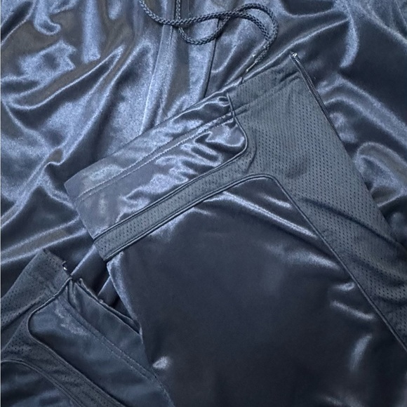 Sweat pants - Picture 3 of 3